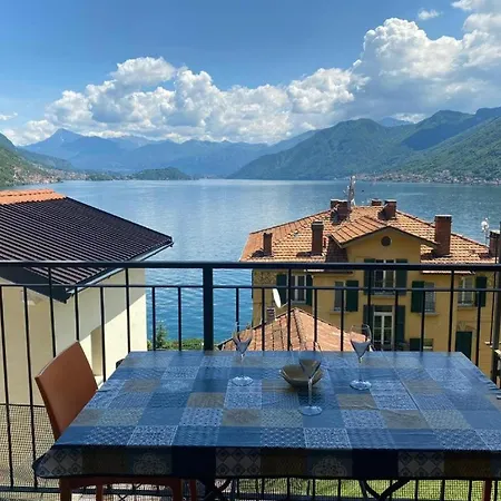The Super -big With Terraces Apartment Argegno